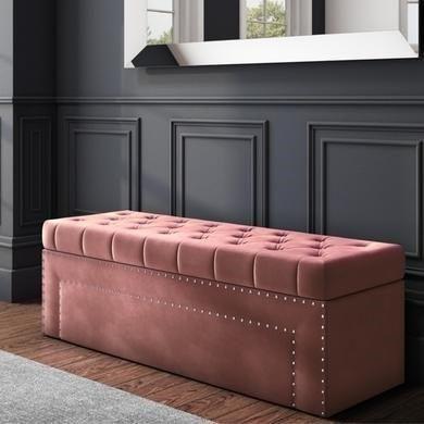 Chairs & Pouffes